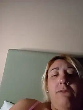 Manuzinha2209 webcam
