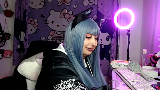 lussyevans24 webcam