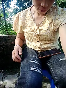 Diana_hi webcam