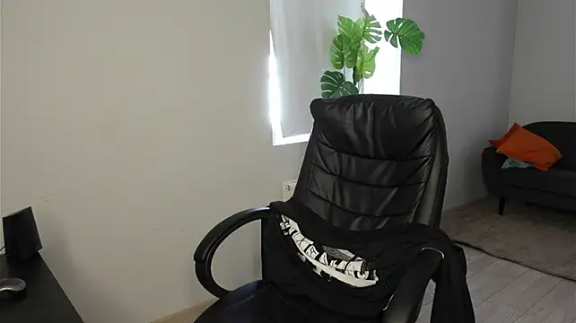 Igor_Wilde webcam