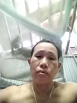 Delina68 webcam
