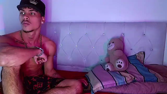 Angel_foxc13