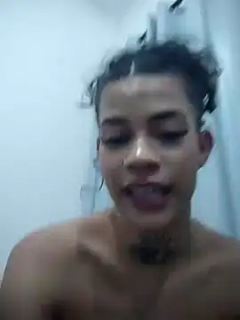 DesireLola webcam