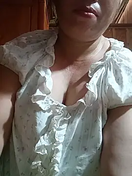 -Yeyi- live cam on StripChat
