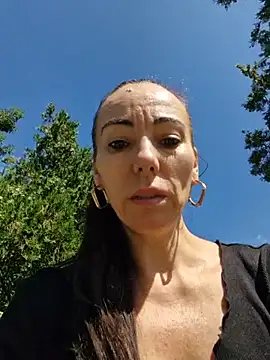 milflovelyxxx webcam