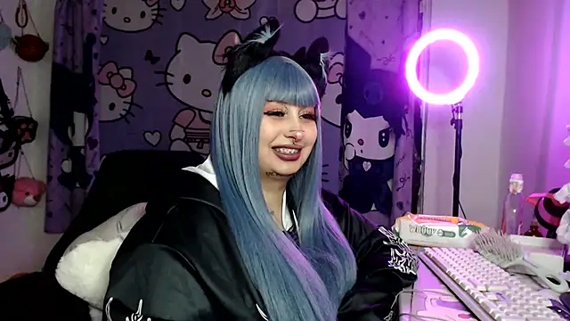 lussyevans24 webcam