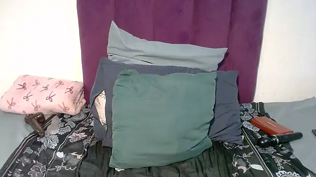 Juicy-luciey webcam