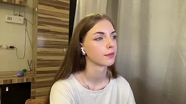 Mia_meowt webcam