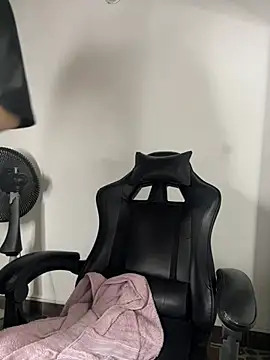 _Tommy_7 webcam