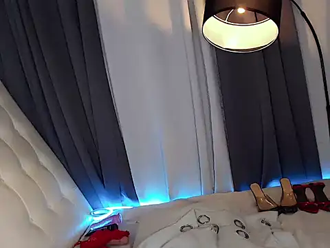 Foxxy_Barbie webcam