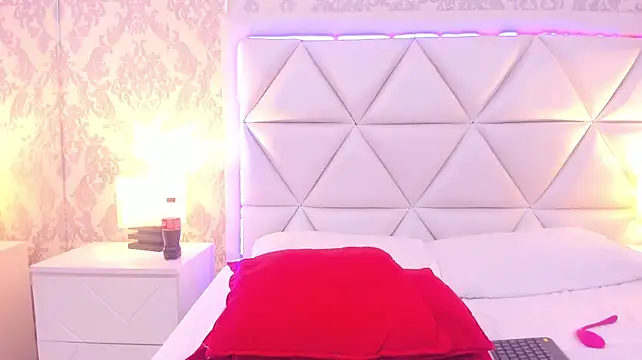 ScarletJons live cam on StripChat