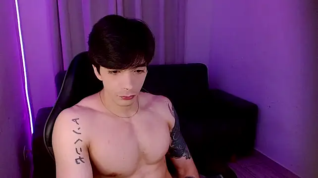 H3ll_B0I webcam