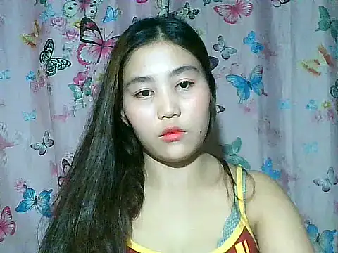 SexyAsianPussy4u webcam