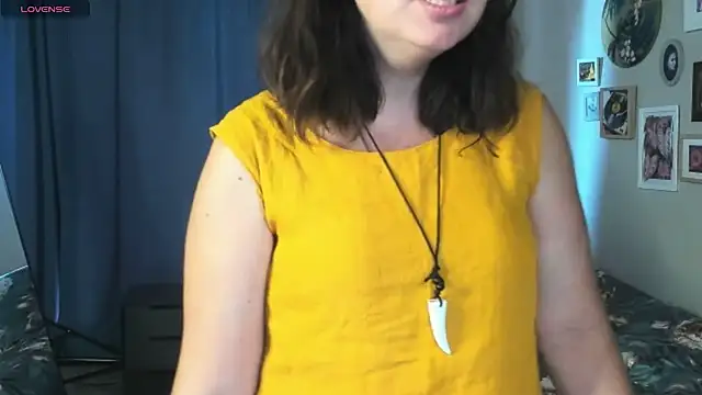 MartaEdams webcam