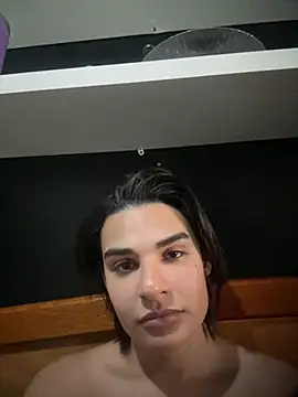 Sollanokm live cam on StripChat