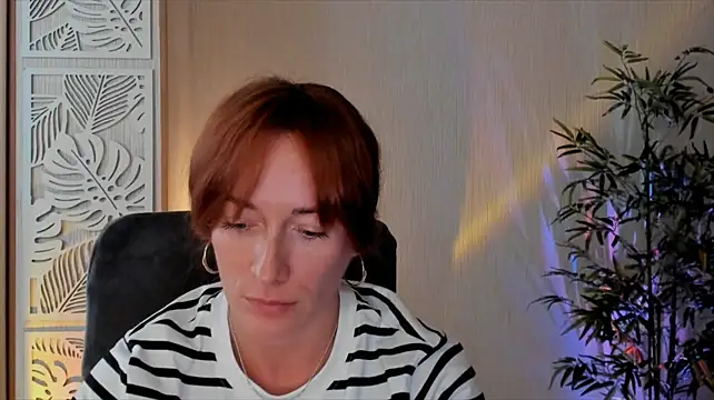 RebeccaMartinez webcam