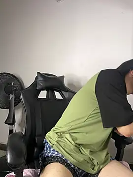 _Tommy_7 webcam