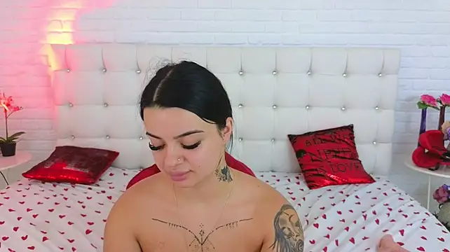 Misss_Velvet webcam