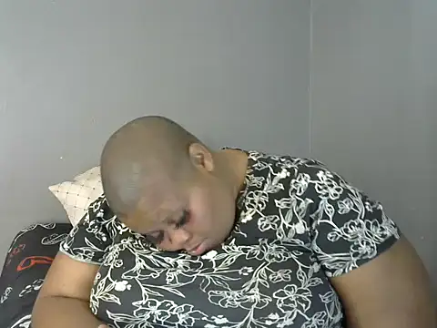Taraj_thee_thick webcam