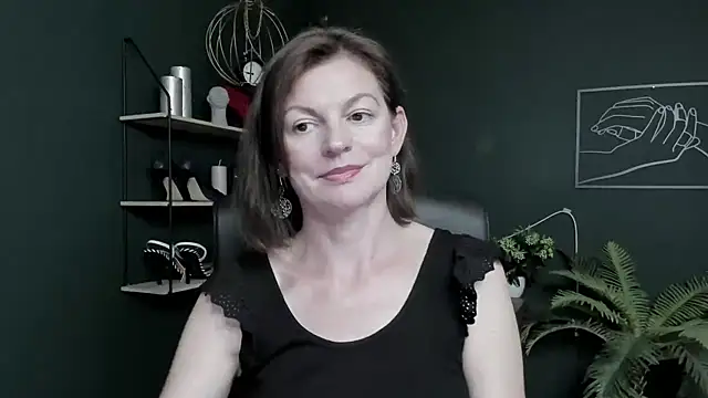 VivianWILD webcam