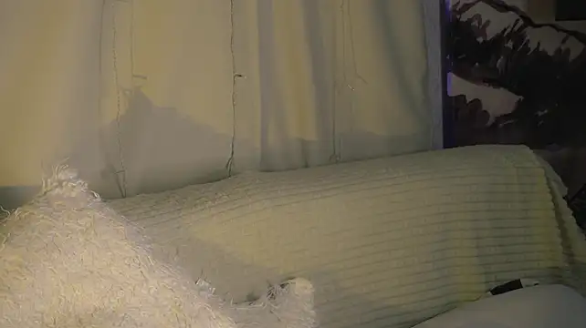 AnnyBangs webcam