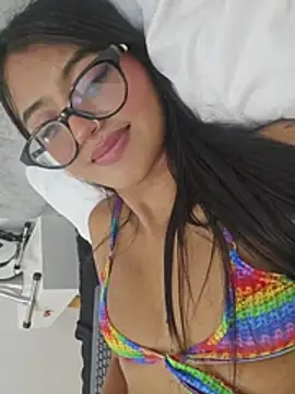 Yulia_Mercier_ webcam