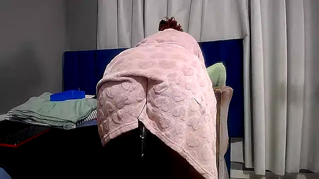Lelety79 webcam