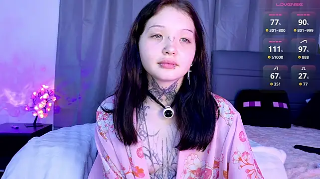lein_bone (F teen) - fuck pussy with dildo