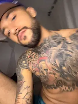 Pure_Desire7 webcam