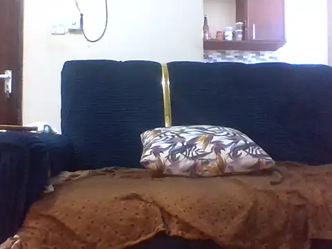 Lovergirlcute webcam