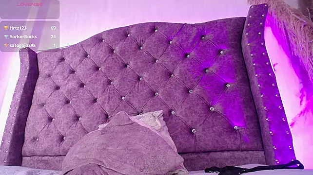 Amara_Davis1 webcam