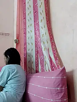 Rayya_4yy webcam