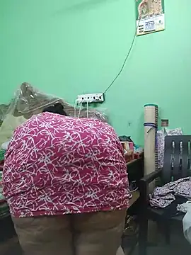 Tamil-mayasri live webcam