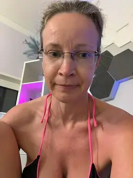 AnnikaRose webcam