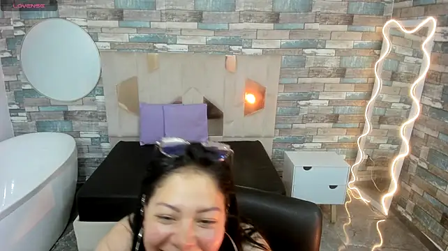 martinna_tay webcam