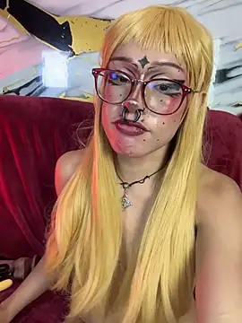 dark_nina__ webcam