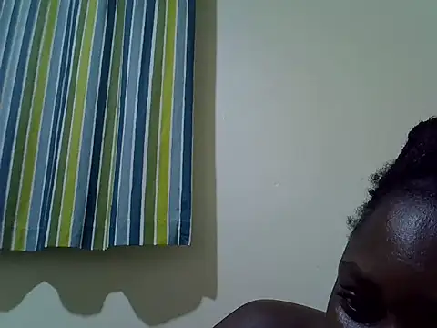 CURVY-CORAZZON webcam