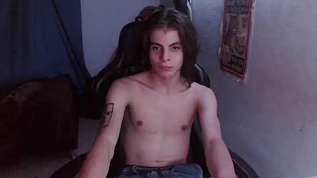 Elastic_Fantasy webcam