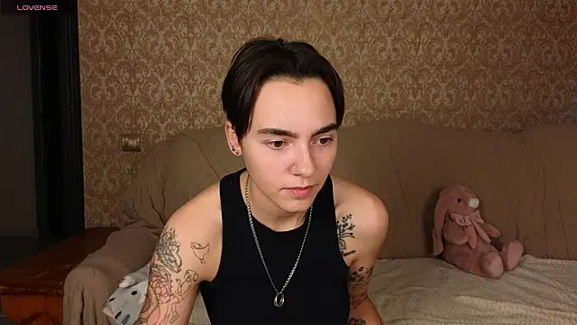 Lilihere_ webcam