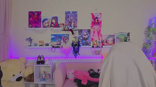 Real_Tini webcam