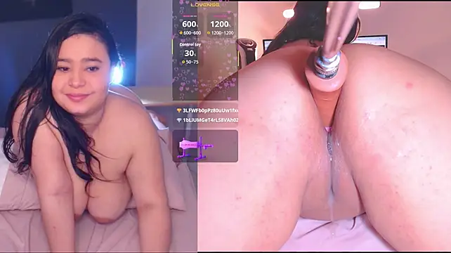 Roxy_Roxx webcam
