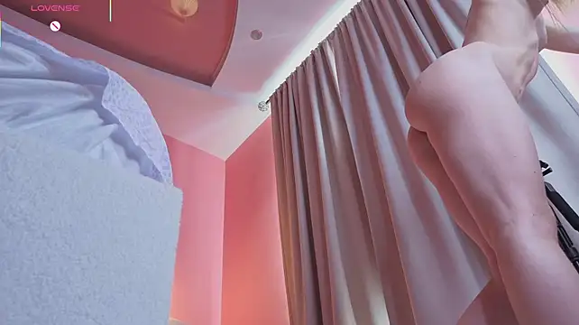 Elis_Fox webcam