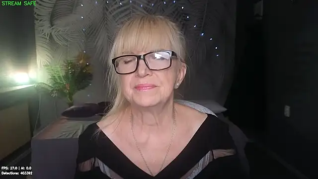 Dr_Mireille webcam