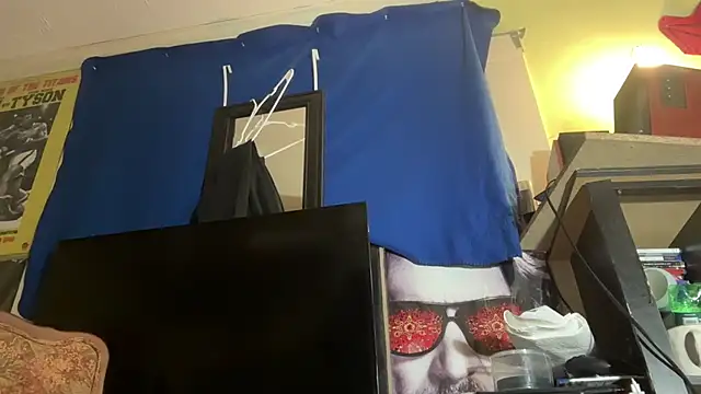 ORANGE_FACE_INWARD webcam