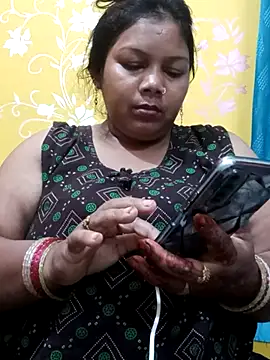 SAHIBAHOTBHABHI webcam