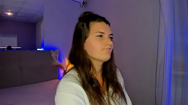 Laura_Leee webcam