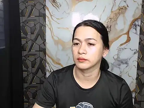 ur_asianpretty webcam