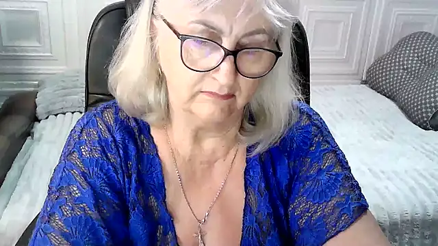 LolkaAlyss webcam