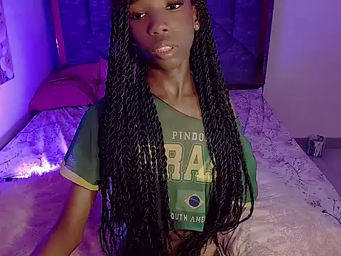 Little_ebonyx webcam