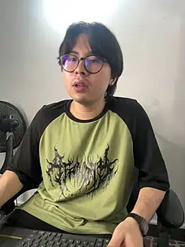 _Tommy_7 webcam